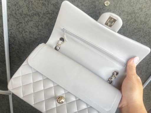 シャネルの鞄　新品