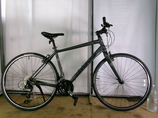 C228　★33800円スタート★整備済み スポーツ中古自転車 【Cannondale　クイック4　グレイ　クロスバイク】