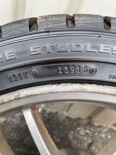 スタッドレスWINTER MAXX WN01 215/45 R17