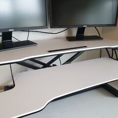 Fitueyes デスクの上の載せるモニター台 高さ調整可能 スタンディングデスクの画像