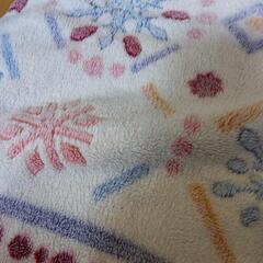 差し上げます  3WAYひざかけ  フリースの画像