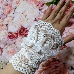 付け袖♡白♡花柄♡柔らか♡ツルツルレース♡着脱簡単の画像