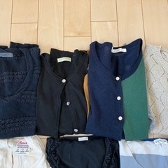 レディース　洋服　トップスの画像