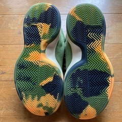 ジュニア　adidasバスケットシューズ　21cmの画像