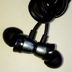 🎧️EVIO Bluetooth イヤホン ワイヤレス 210-128549の画像