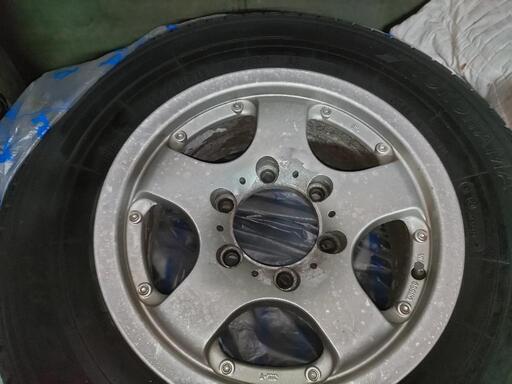 ハイエース200系夏タイヤ