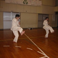 護身術の家庭教師の画像