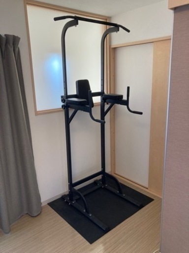 【値下げ交渉可】リーディングエッジ　懸垂器具　チンニング　ぶら下がり健康器