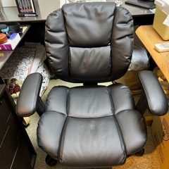 机用椅子　決まりました。