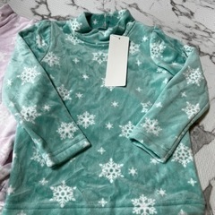 【新品・未使用】女の子　トップス　100㎝の画像