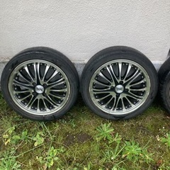 15インチアルミ4穴の画像