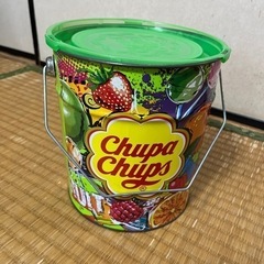 チュッパチャプスの空缶