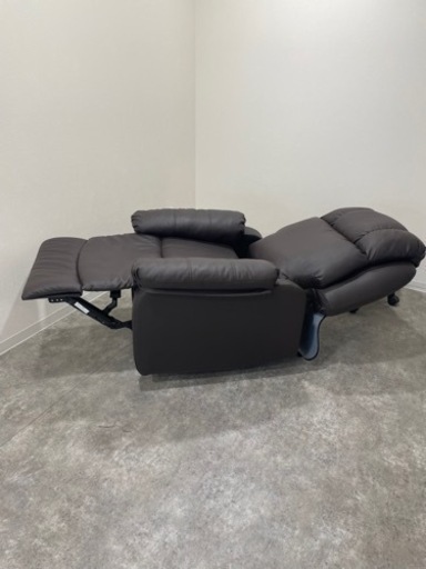 リクライニングチェアー