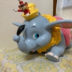 お譲り先決まりました。ポップコーンや小物入れとしてどうぞ　ダンボ！