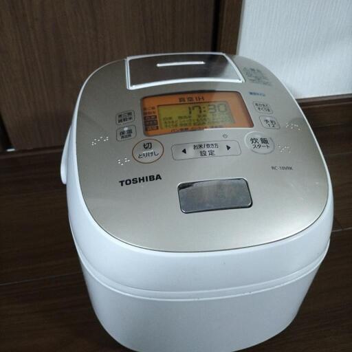 TOSHIBA 　炊飯器