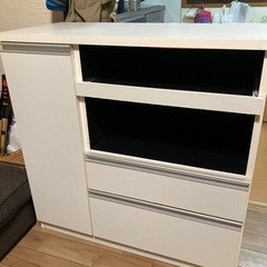 【決まりました！】キッチンキャビネット