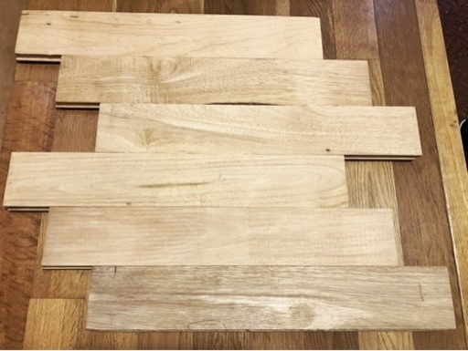 フローリング材　無垢　無塗装　新品