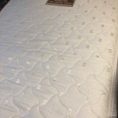 シングルマットレスの画像