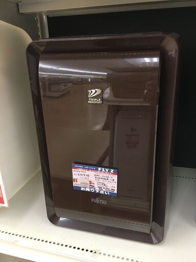 FUJITSU　加湿脱臭機（2.6L）　DAS-303E-T　2017年製
