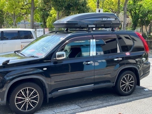 ルーフボックス　イノー