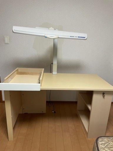 ITOKI  学習机　デスク　机　パソコン机