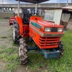 クボタトラクター L1-245D四駆24馬力ディーゼル耕運幅1500の画像