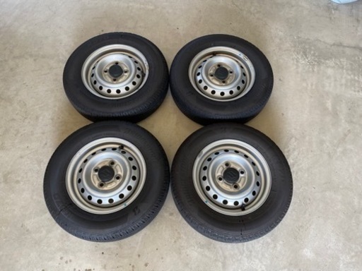 軽バン等に最適　12インチスチールホイール付き　サマータイヤ4本セット♪
