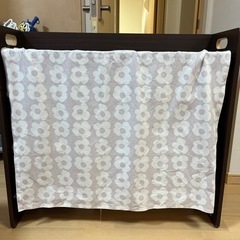 おもちゃ収納棚