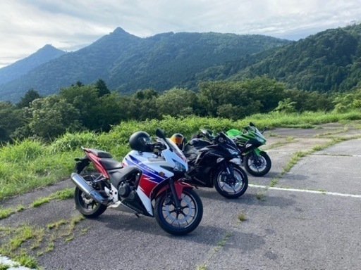 バイク、CBR400R