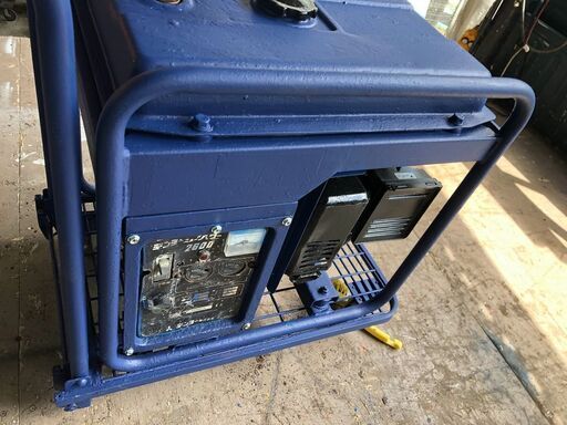☆彡デンヨー発電機!!なんと2600ｗ!!!!災害時の電源確保に屋外作業・現場作業にとっても便利!!動作確認済みです。