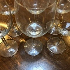 【取引先決定】無料 ワイングラス6脚とタイガー魔法瓶の画像