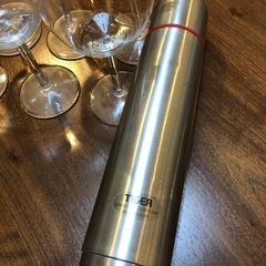 【取引先決定】無料 ワイングラス6脚とタイガー魔法瓶の画像