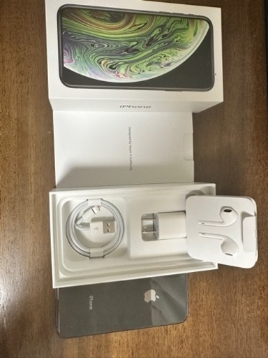 iPhone XS 256G スペースブラック