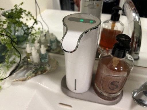 ハンドソープディスペンサー、アルコールディスペンサー