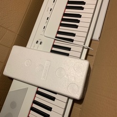 ほぼ新品です 電子ピアノ88鍵 アレシス