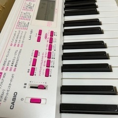 電子キーボード (〆 お返事お時間頂いています)