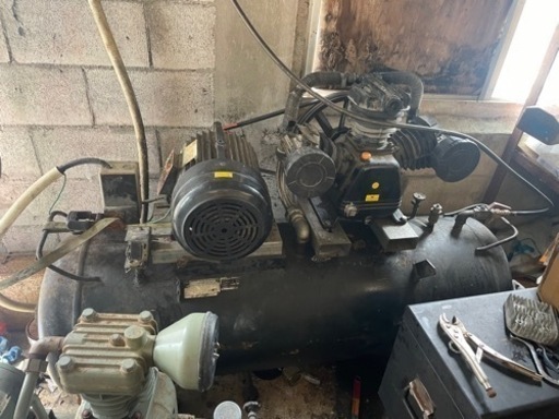 200v コンプレッサー