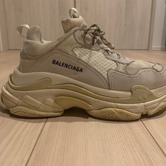 BALENCIAGA(バレンシアガ) Triple s ホワイト　42(27.5)の画像