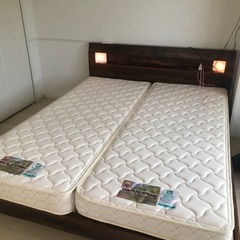 【ダブルベッドとマットレスのセット】お譲りします