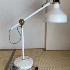 IKEA イケア デスクライト デスクランプ 照明 ホワイト 白