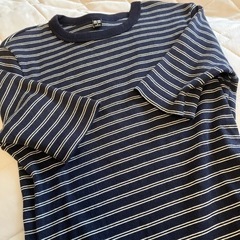 ユニクロ　Tシャツ