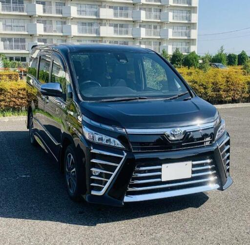 ヴォクシー煌めき車検たっぷり低走行兵庫県発