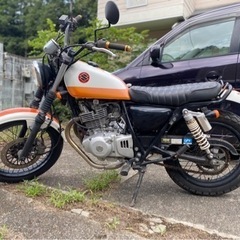 グラストラッカー 