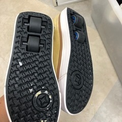 HEELYS ローラー付きスニーカー　20.0センチ　美品の画像