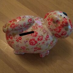 猫の貯金箱　陶器の画像