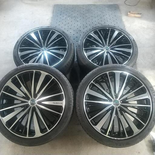 632  タルカス 20インチ タイヤホイールセット
