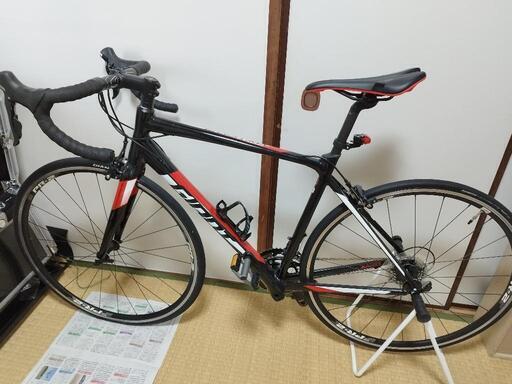 GIANT  ロードバイク