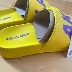 新品未使用‼️♥️23.5-24センチAKIII CLASSIC/アキ クラシック CLASSIC BOLD SLIDE/クラシック ボールド スライド サンダル  厚底 の画像