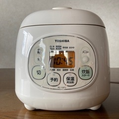取引完了)炊飯器 東芝 3合炊き RC-Y5FD