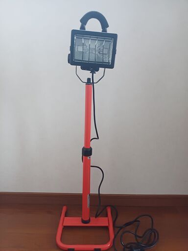ハロゲン投光器